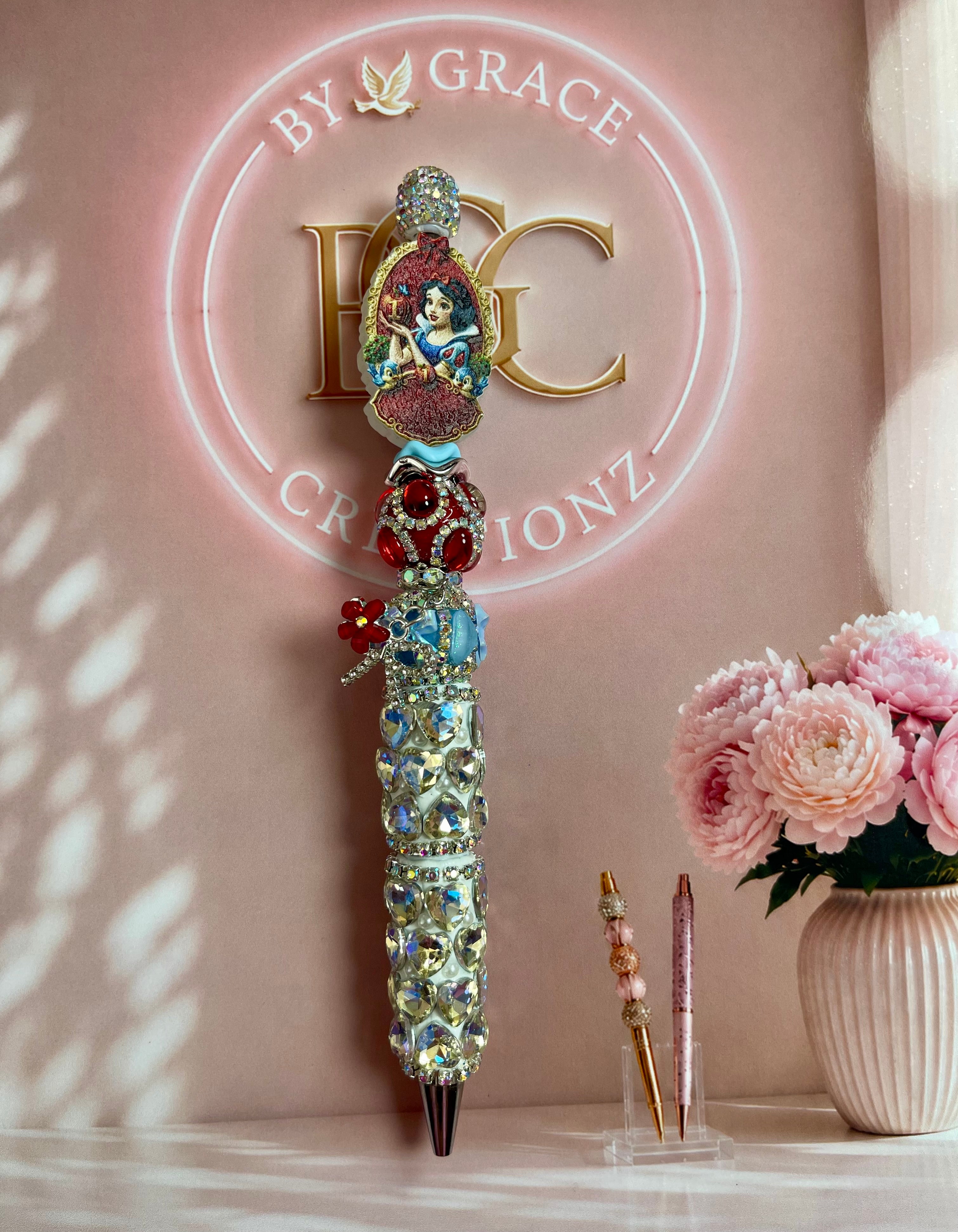Snow White Acrylic Bling Pen